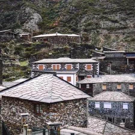 Charming In 30 M² With View * São Pedro do Sul